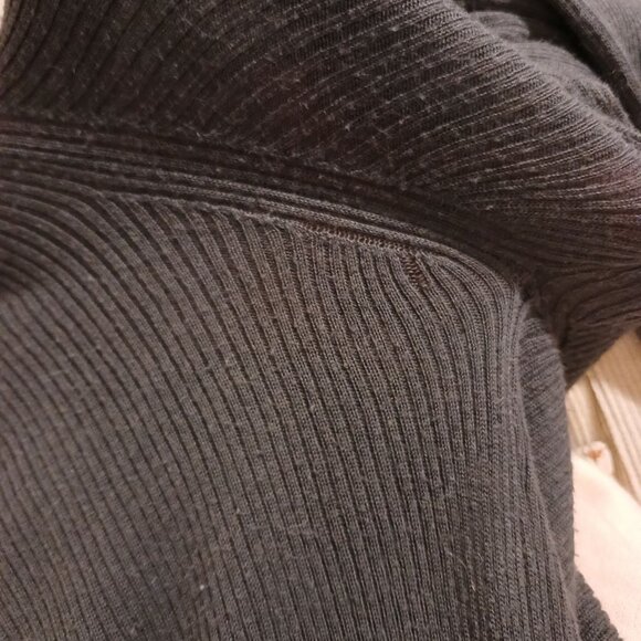 VTG PRADA Crew Neck Ribbed Knit Thin Classic Solid Blue Long Sleeve Top Shirt - Picture 5 of 6